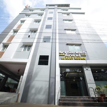 蒂鲁帕蒂 Sri Ganesh Grand酒店 外观 照片