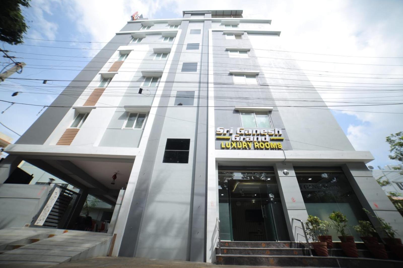 蒂鲁帕蒂 Sri Ganesh Grand酒店 外观 照片